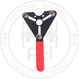 آچار کلاچ گیر کمپرسور کولر خودرو با طراحی یونیورسال قابل تنظیم، مناسب نگه داشتن پولی کمپرسور هنگام تعمیر، با بدنه مقاوم و عملکرد دقیق.